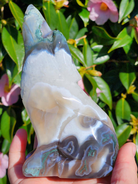 Large Moss Agate Wolf